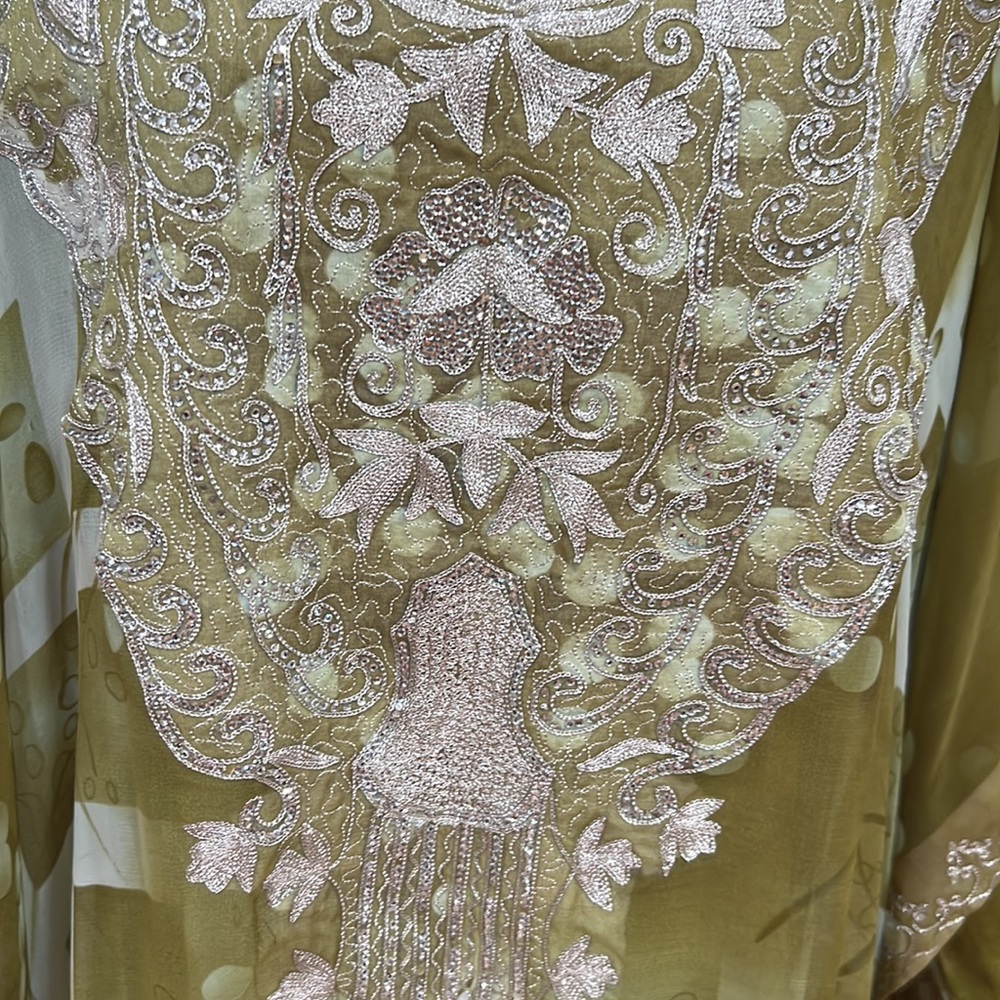 Pre-owned Butterfly kaftan dress from Dubai ❤️ - Picture 6 of 11